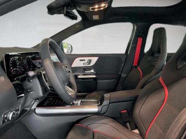 Mercedes-Benz GLA 35 AMG 4MATIC AMG Line