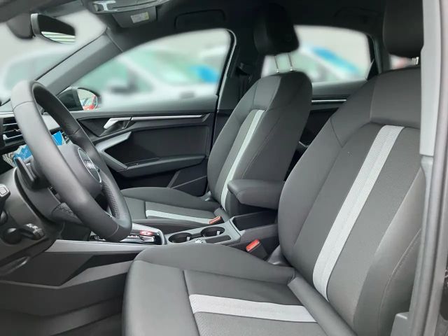 Audi A3 35 TFSI S-Tronic Sedan