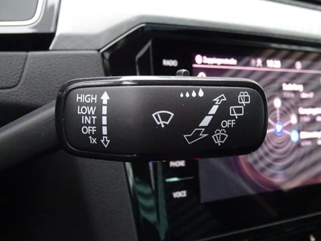 Volkswagen Passat 1.5 TSI Business Variant