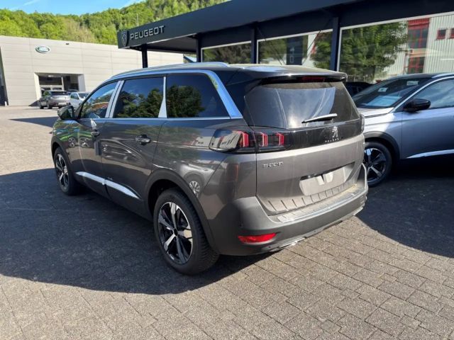 Peugeot 5008 GT-Line Hybrid
