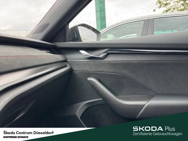 Skoda Octavia Combi RS