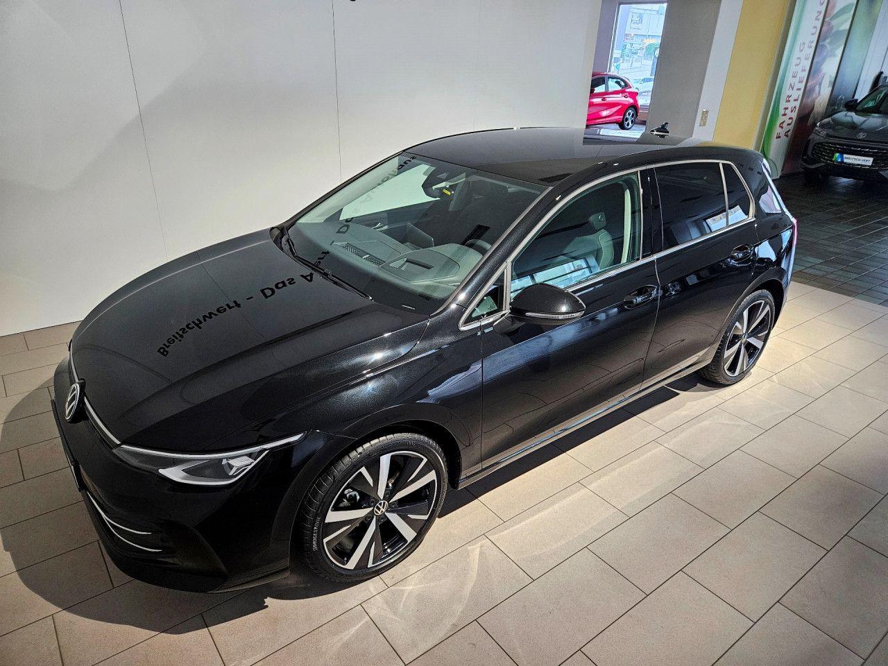 Volkswagen Golf 1.5 eTSI DSG Style