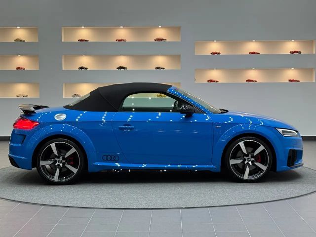 Audi TT 40 TFSI Cabriolet S-Line