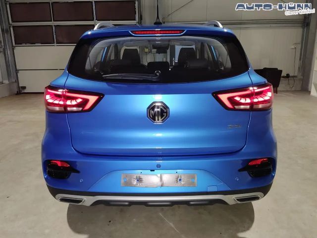 MG ZS Luxury