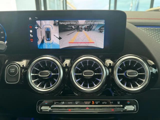 Mercedes-Benz EQA 300 4MATIC AMG Line