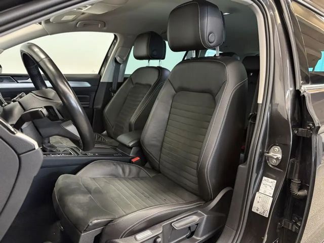 Volkswagen Passat 4Motion R-Line