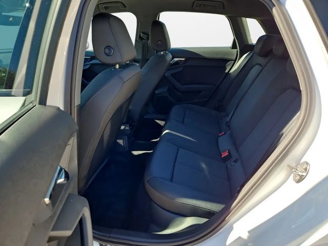 Audi A3 30 TFSI Sedan Sportback