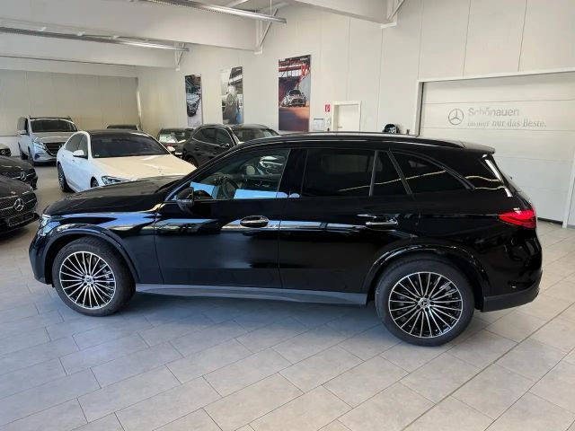Mercedes-Benz GLC 220 4MATIC AMG Line GLC 220 d