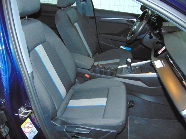 Audi A3 30 TFSI Sedan Sportback