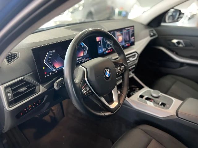 BMW 320 320d Touring xDrive