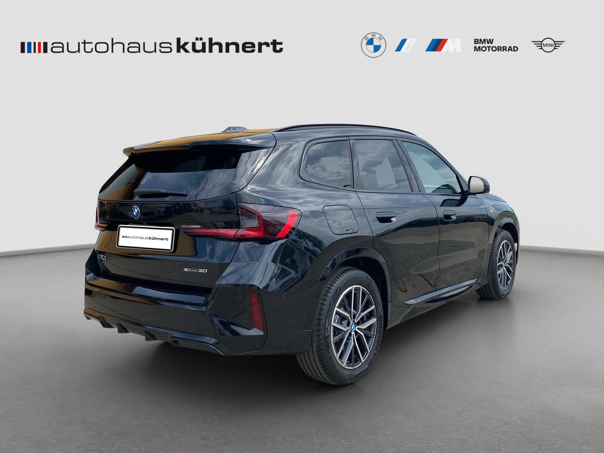 BMW iX1 xDrive30