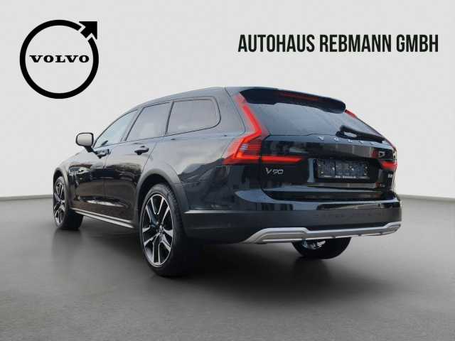 Volvo V90 Cross Country AWD Plus
