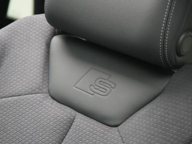 Audi Q3 S-Line S-Tronic