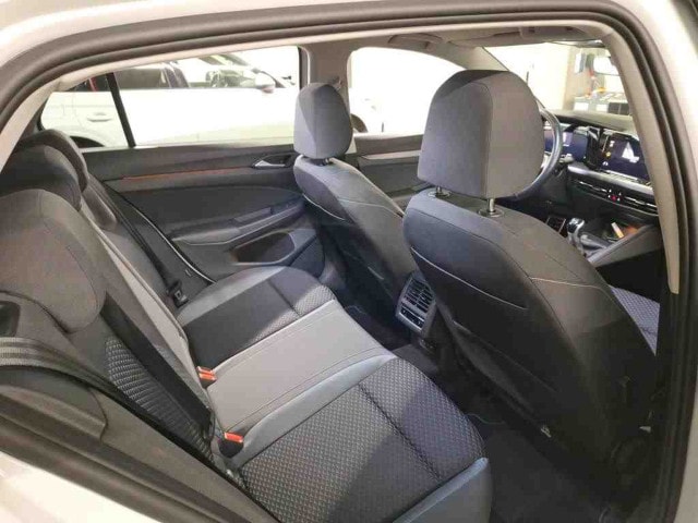 Volkswagen Golf 1.5 TSI