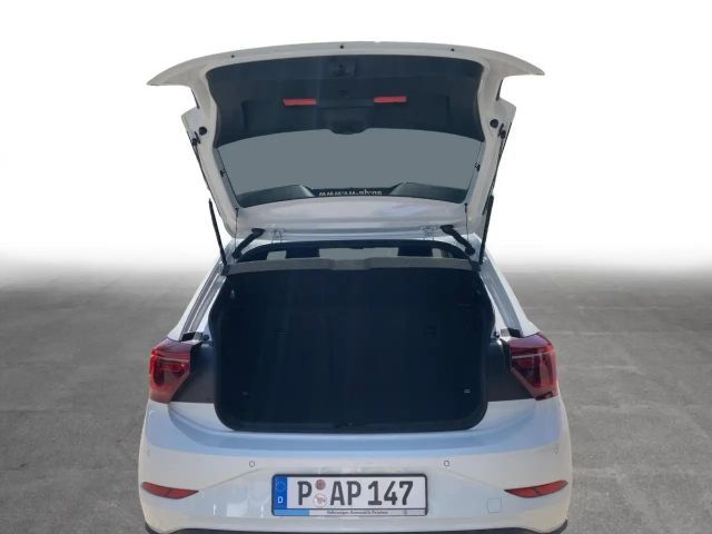 Volkswagen Polo 1.0 TSI DSG R-Line