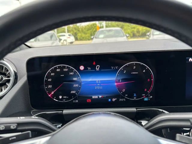 Mercedes-Benz B 200 B 200 d