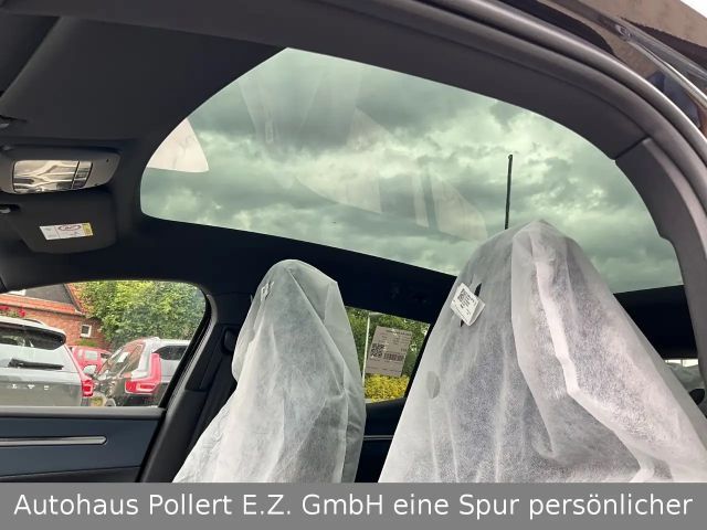 Volvo EX30 Performance Twin motor Ultra