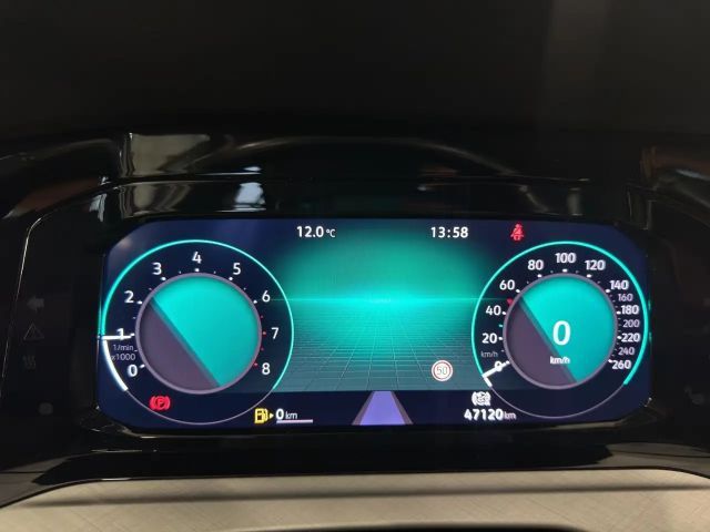 Volkswagen Golf 1.5 TSI Golf VIII Life