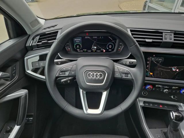 Audi Q3 1.4 TFSI Hybride