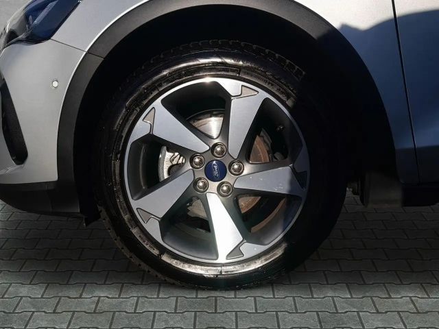 Ford Focus Active EcoBoost