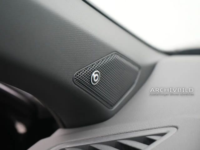 Volkswagen T-Roc R PANO MATRIX AKRAPOVIC LEDER AHK ACC N