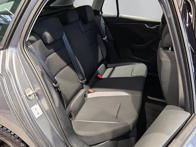 Skoda Scala Essence TSI DSG