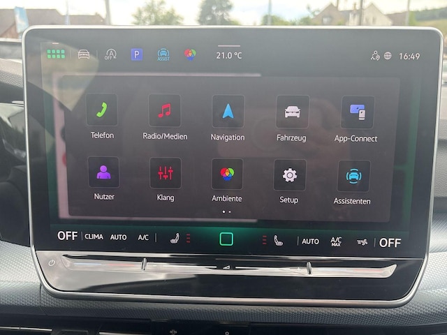 Volkswagen Golf 1.5 TSI Golf VIII