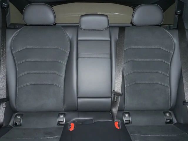 Mercedes-Benz E 220 AMG Line E 220 d Estate