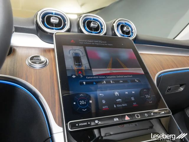 Mercedes-Benz C 200 AVANTGARDE Sedan