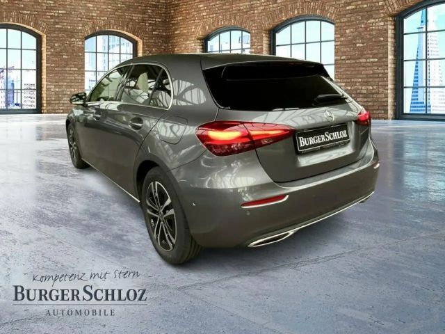 Mercedes-Benz A 180 Progressive