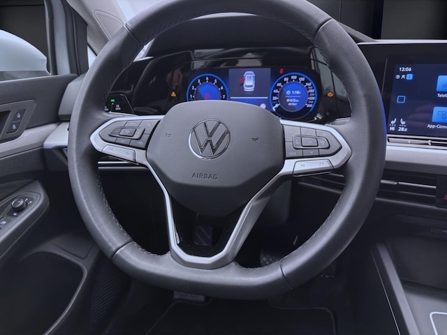 Volkswagen Golf 1.5 eTSI DSG Life Variant