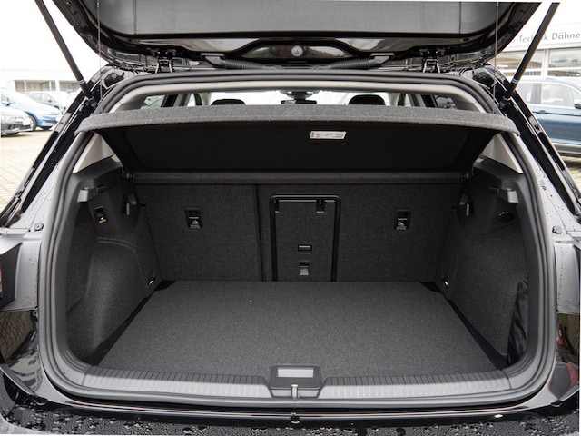 Volkswagen Golf 1.5 eTSI Golf VIII