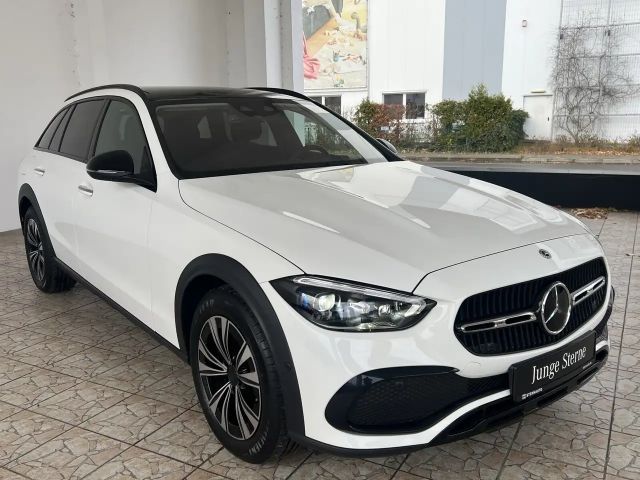Mercedes-Benz C 200 4MATIC AVANTGARDE Estate