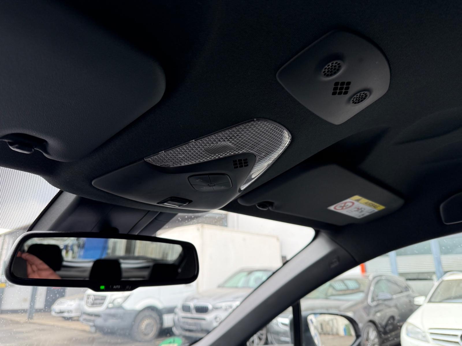 Toyota C-HR Hybride Team D