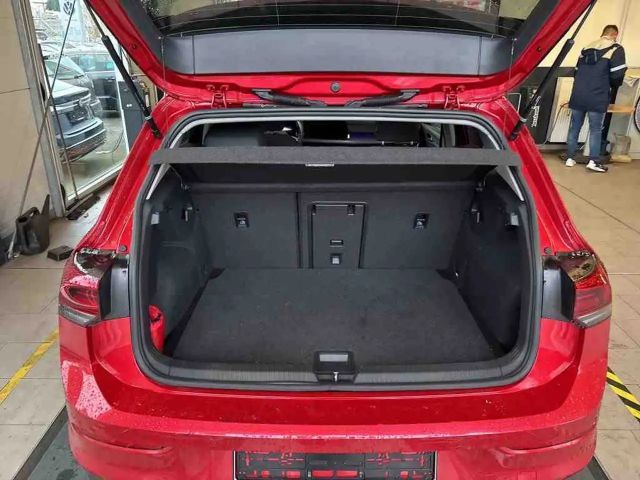 Volkswagen Golf DSG Style