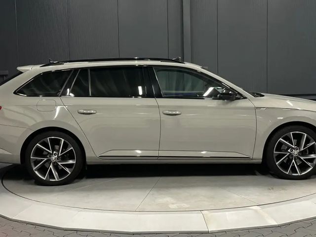 Skoda Superb 4x4 Combi Sportline