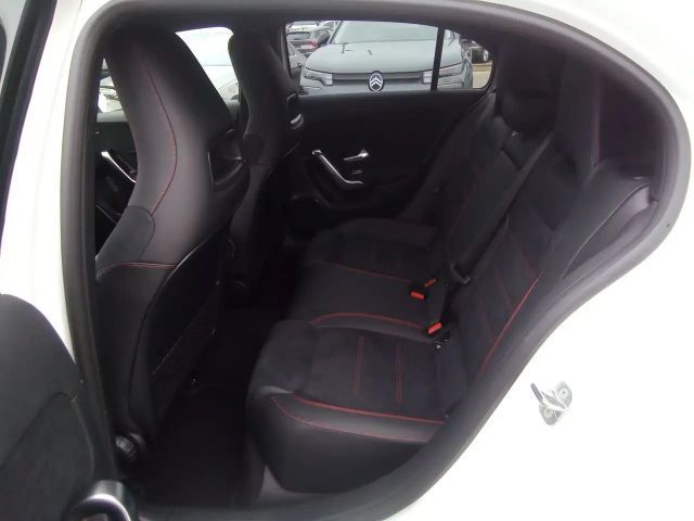 Mercedes-Benz A 180 AMG Line Hatchback