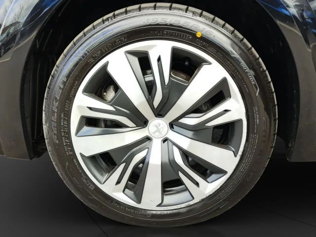 Peugeot E-208 Active Pack