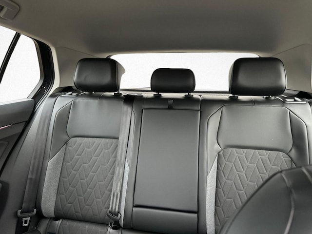 Volkswagen Golf 1.5 TSI Golf VIII