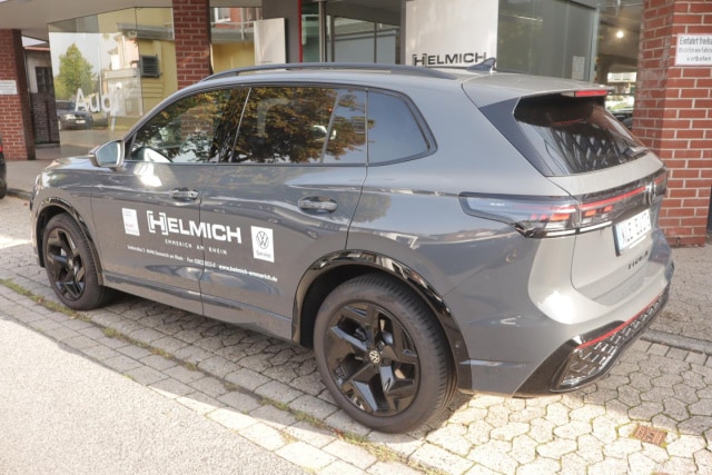 Volkswagen Tiguan Tiguan 2.0 TDI R-Line Pano AHK Harman Kardon IQ