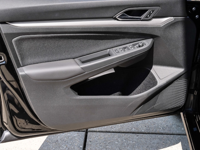 Volkswagen Golf 1.5 TSI Variant