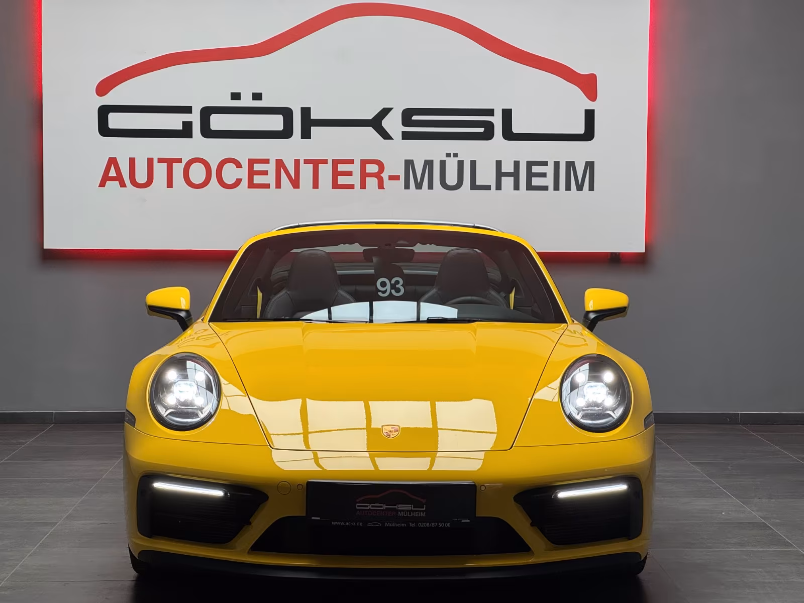 Porsche 911 4 Cabriolet GTS Targa