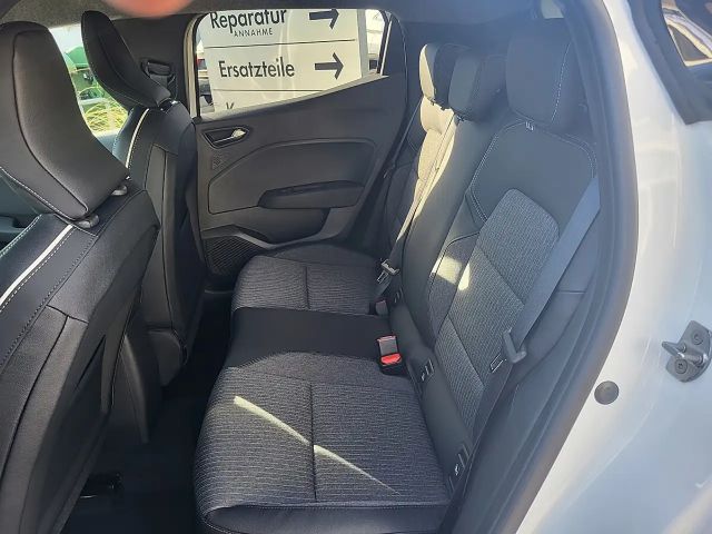 Mitsubishi Colt Intense