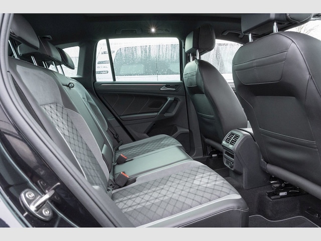 Volkswagen Tiguan 1.5 TSI DSG R-Line