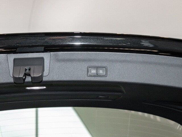 Audi A6 50 TDI Avant Quattro S-Line