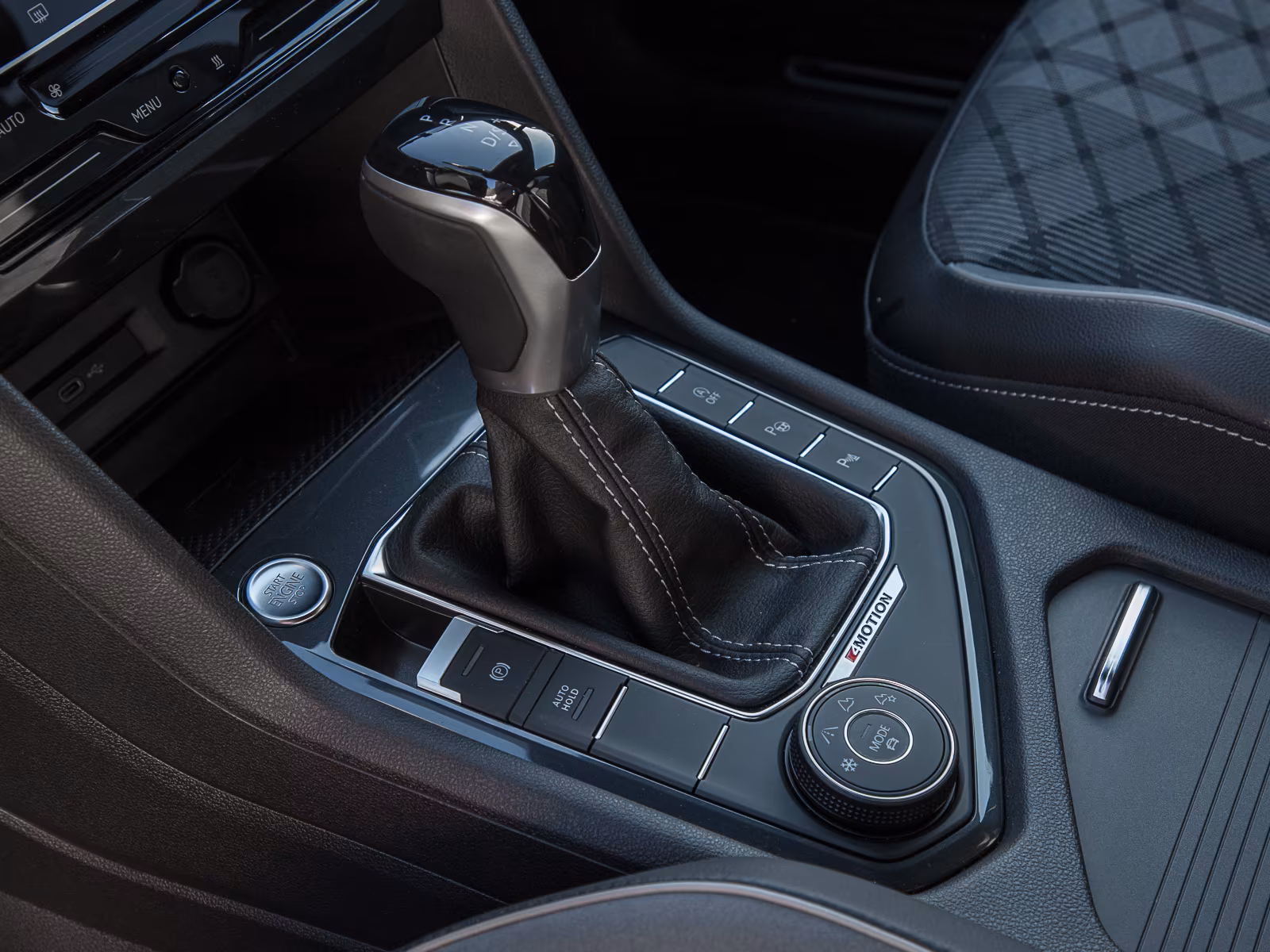 Volkswagen Tiguan 2.0 TDI DSG R-Line