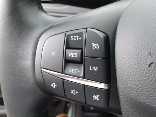 Ford Kuga 4x4 AWD Hybrid Titanium