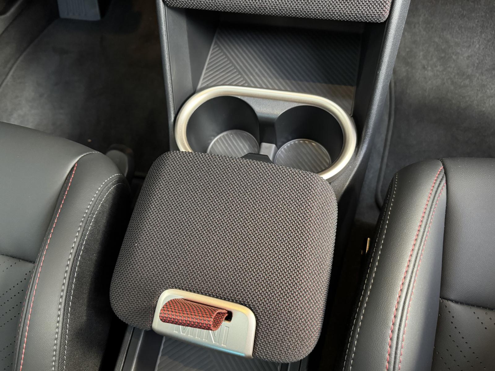 MINI Cooper C Countryman John Cooper Works