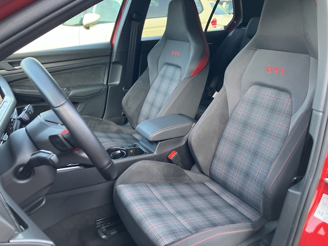 Volkswagen Golf DSG Golf VIII Pro