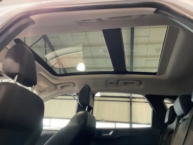 Ford Kuga Plug in Hybrid Titanium